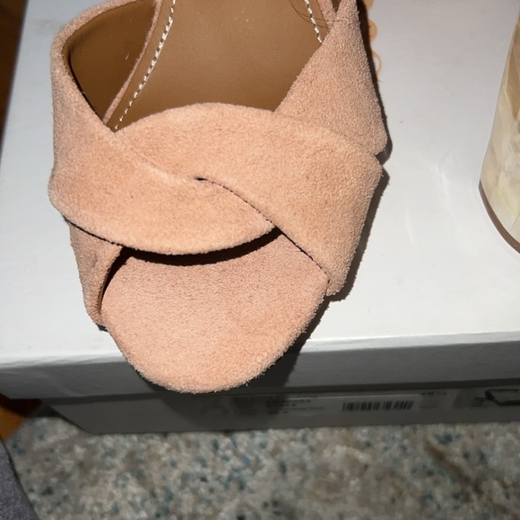 NWT!!  See by Chloe Stunning Sandal 👡💕 - Picture 3 of 7